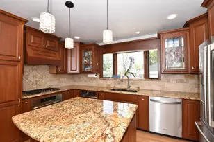 3261 S Austin St, Milwaukee, WI 53207 - Photo 4