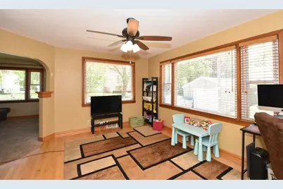 3261 S Austin St #A, Milwaukee, WI 53207 - Photo 12