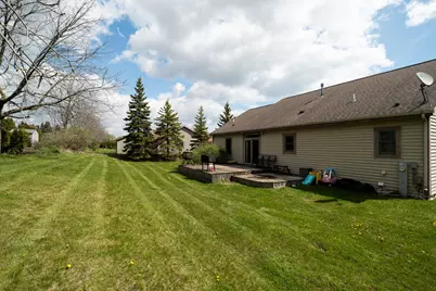 429 S Heritage St, Belgium, WI 53004 - Photo 20