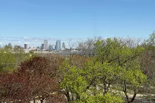 2525 S Shore Dr, Milwaukee, WI 53207 - Photo 12