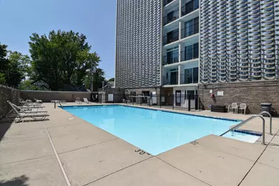 2525 S Shore Dr #5F, Milwaukee, WI 53207 - Photo 4
