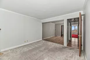 2525 S Shore Dr, Milwaukee, WI 53207 - Photo 32