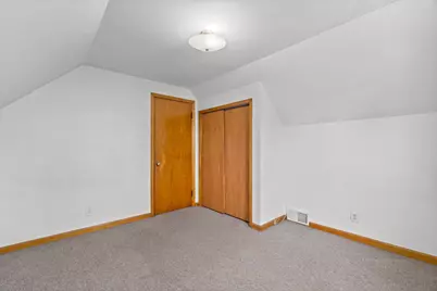 8924 W Lincoln Ave, West Allis, WI 53227 - Photo 24