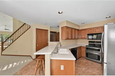 14143 W Waters Edge Trl, New Berlin, WI 53151 - Photo 14