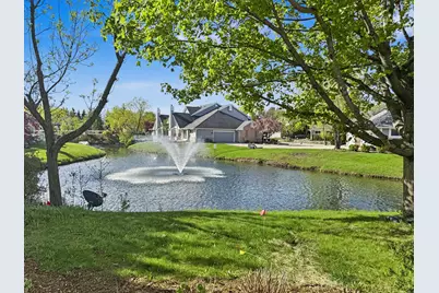 14143 W Waters Edge Trl, New Berlin, WI 53151 - Photo 32