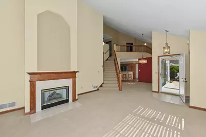 14143 W Waters Edge Trl, New Berlin, WI 53151 - Photo 6