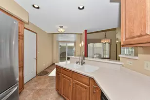 14143 W Waters Edge Trail, New Berlin, WI 53151 - Photo 16