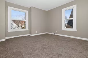 2952 N Buffum St, Milwaukee, WI 53212 - Photo 14