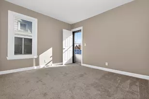 2952 N Buffum St, Milwaukee, WI 53212 - Photo 12