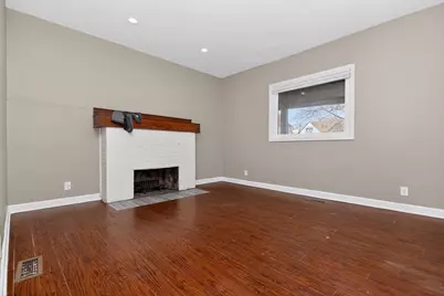2952 N Buffum St, Milwaukee, WI 53212 - Photo 8