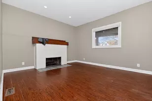 2952 N Buffum St, Milwaukee, WI 53212 - Photo 8