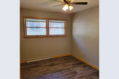 4643 N 51st Blvd, Milwaukee, WI 53218 - Photo 10