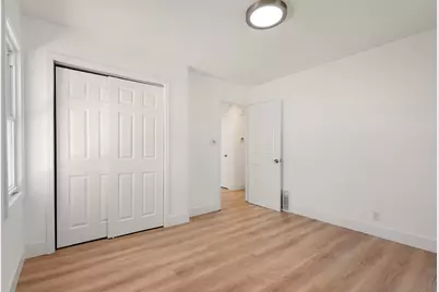 4666 N 46th St, Milwaukee, WI 53218 - Photo 10