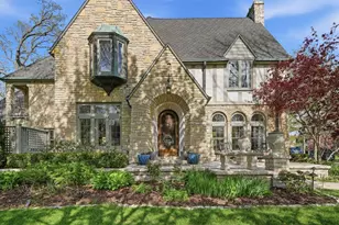 4604 N Murray Ave, Whitefish Bay, WI 53211 - Photo 2