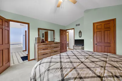 27421  Le Mays Ct, Racine, WI 53185 - Photo 26