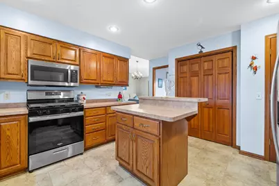 27421  Le Mays Ct, Racine, WI 53185 - Photo 20