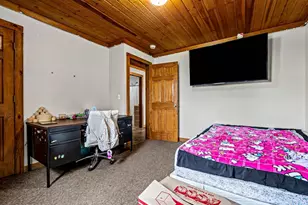 19606 Indiana Ave, Adrian, WI 54660 - Photo 16