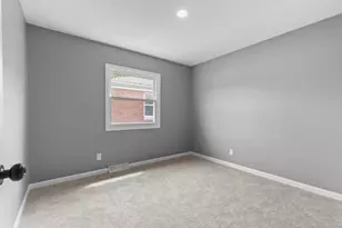 116 S 76th St, Milwaukee, WI 53214 - Photo 18