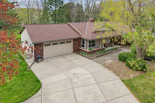 4896 Sunset View Dr, West Bend, WI 53095 - Photo 28