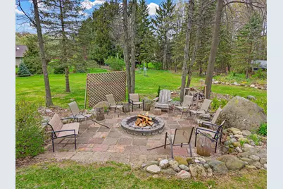 4896  Sunset View Dr, West Bend, WI 53095 - Photo 30