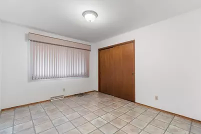 17694  Nassau Dr, Brookfield, WI 53045 - Photo 30