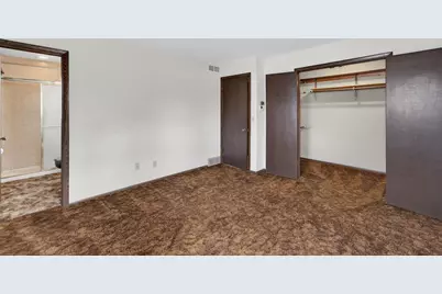 4332  Chekanoff Dr, Racine, WI 53403 - Photo 16