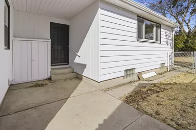 4076 N 93rd St, Wauwatosa, WI 53222 - Photo 36
