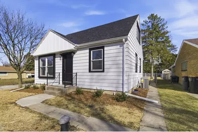 4076 N 93rd St, Wauwatosa, WI 53222 - Photo 40