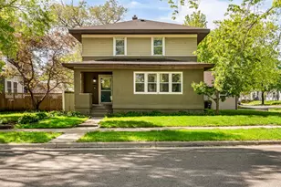 1404 Adams St, La Crosse, WI 54601 - Photo 1