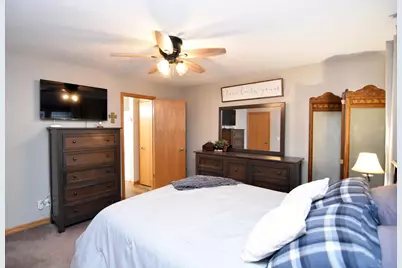 6043  245th Ave, Paddock Lake, WI 53168 - Photo 12