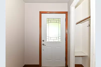 3120 S Austin St, Milwaukee, WI 53207 - Photo 6