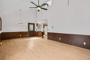 W5928 Mariner Hills Ct, La Grange, WI 53121 - Photo 8