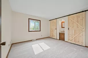 W5928 Mariner Hills Ct, La Grange, WI 53121 - Photo 18