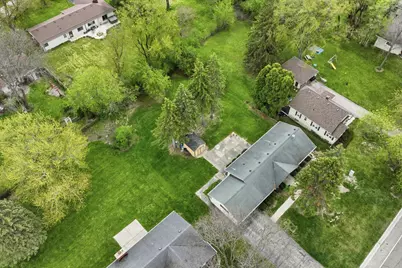 6994 N Range Line Rd, Glendale, WI 53209 - Photo 34