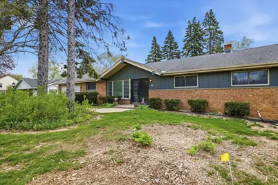 6994 N Range Line Rd, Glendale, WI 53209 - Photo 28