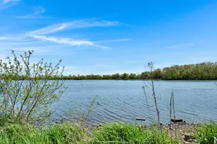 W179 W Lake Shore Dr, Spring Prairie, WI 53105 - Photo 1