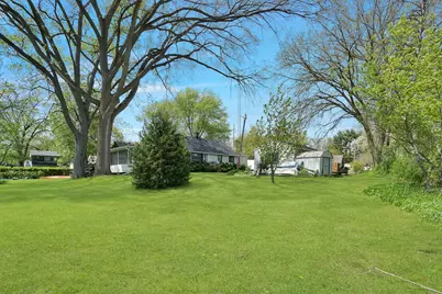 W179 W Lakeshore Dr, Spring Prairie, WI 53105 - Photo 22
