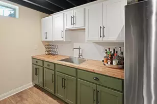 3740 S 94th St, Milwaukee, WI 53228 - Photo 20
