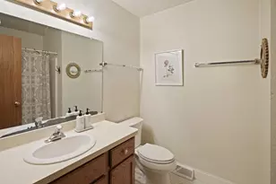 3740 S 94th St, Milwaukee, WI 53228 - Photo 14