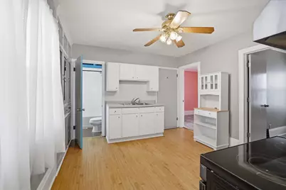 5827 W Rogers St, West Allis, WI 53219 - Photo 6