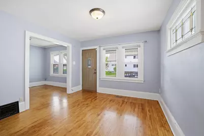 5827 W Rogers St, West Allis, WI 53219 - Photo 4
