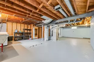 10422 W Hillside Ave, Wauwatosa, WI 53222 - Photo 40