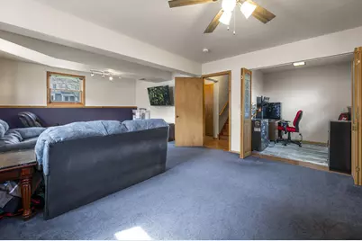 9340 W Arch Ave, Milwaukee, WI 53224 - Photo 8