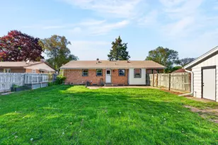 5811 W Ester Pl, Brown Deer, WI 53223 - Photo 32