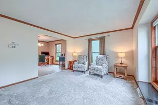 13130 W Scarborough Dr, New Berlin, WI 53151 - Photo 6