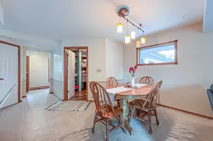 13130 W Scarborough Dr, New Berlin, WI 53151 - Photo 16