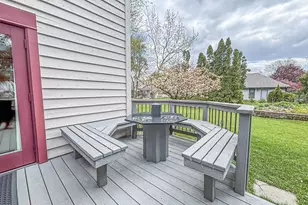 13130 W Scarborough Dr, New Berlin, WI 53151 - Photo 36