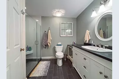 13130 W Scarborough Dr, New Berlin, WI 53151 - Photo 24