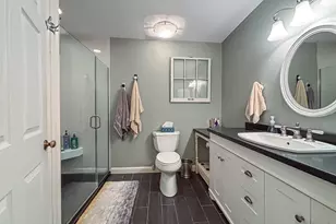 13130 W Scarborough Dr, New Berlin, WI 53151 - Photo 24