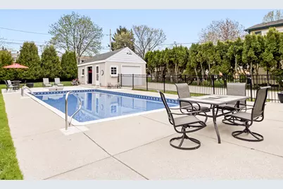 8314 N Regent Rd, Fox Point, WI 53217 - Photo 2